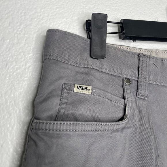 Vans Mens Shorts Size 30 Light Gray Casual 10" Inseam Cotton Everyday Wear - Picture 11 of 16
